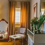 Duchess Boutique De Charme