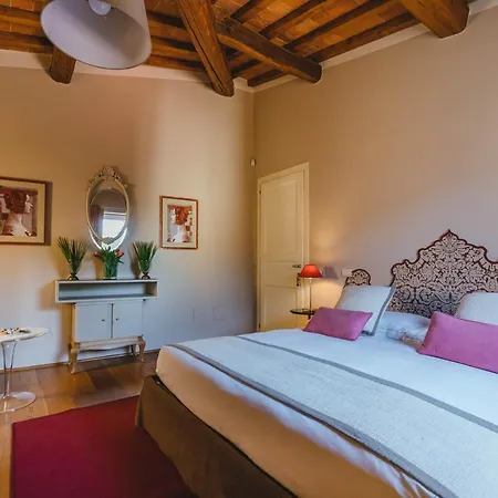 Duchess Boutique De Charme Bed & Breakfast