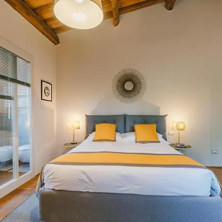 Duchess Boutique De Charme ベッド・アンド・ブレックファスト 3*