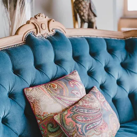 Duchess Boutique De Charme Bed & Breakfast