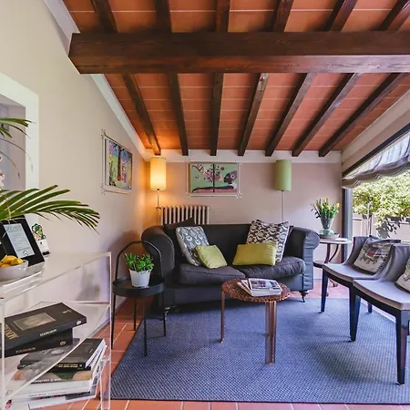 Duchess Boutique De Charme Bed & Breakfast 3*