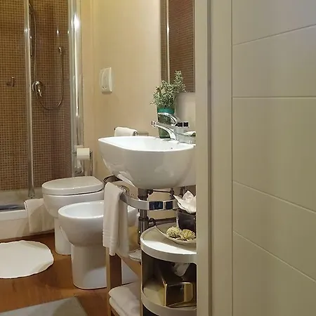 Duchess Boutique De Charme Nocleg ze śniadaniem 4*