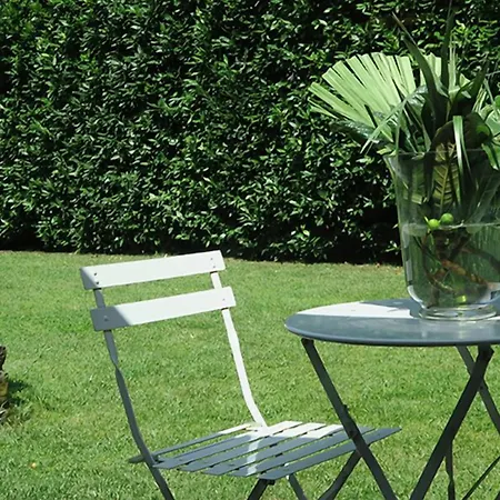 Duchess Boutique De Charme Bed & Breakfast 4*