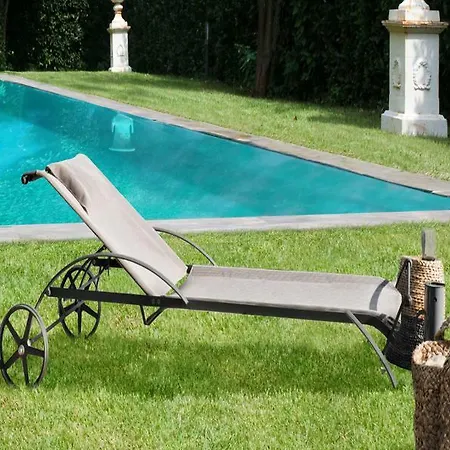 Duchess Boutique De Charme Bed & Breakfast 3*