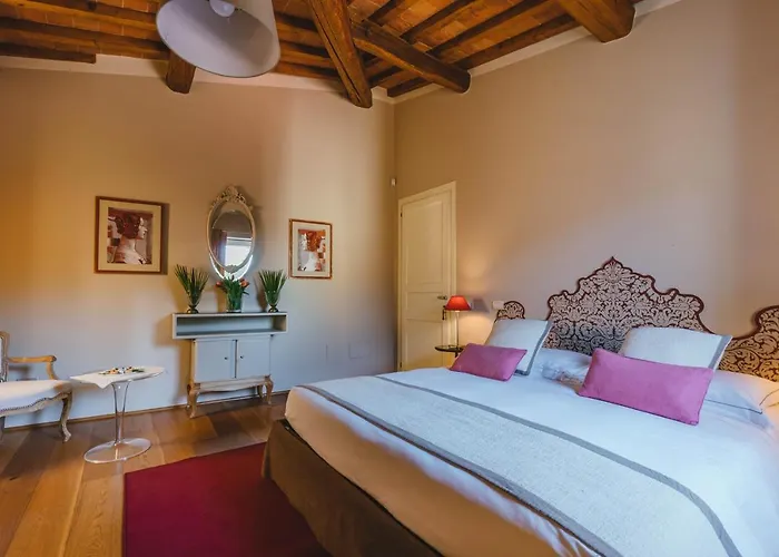 Duchess Boutique De Charme Bed & Breakfast