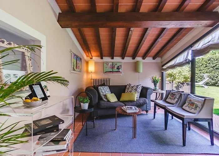 Duchess Boutique De Charme Bed & Breakfast 4*