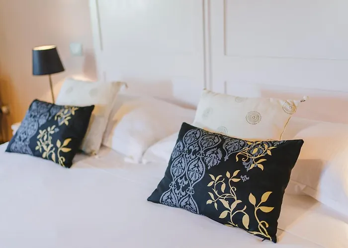 Duchess Boutique De Charme