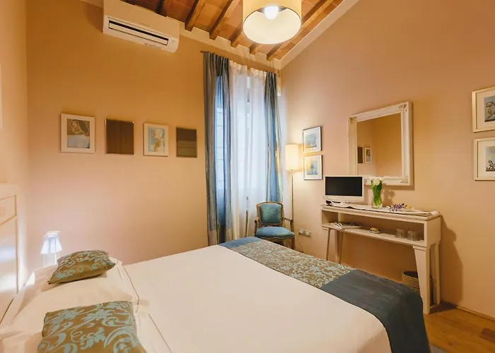 Duchess Boutique De Charme Bed & Breakfast 4*